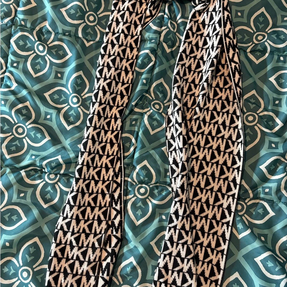 MICHAEL Michael Kors Monochrome Patterned Scarf